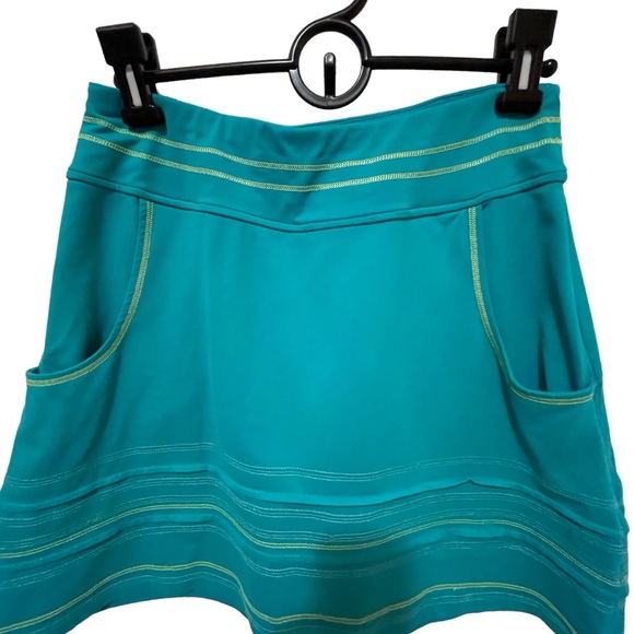 Title 9 Skirt Turquoise Pockets Size XS Stretchy - Picture 2 of 6